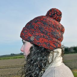 Two tone turn up - bobble hat - pure wool - dark spice/charcoal