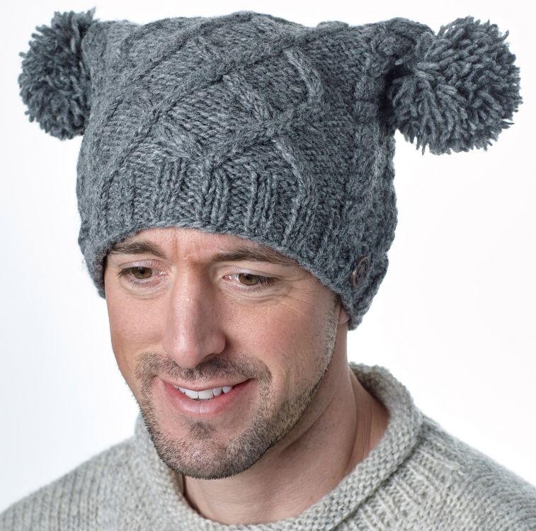 Square cable pom pom hat - hand knitted - pure wool - fleece lining - mid grey
