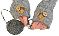 Fleece lined wristwarmer - fruit button - Grey