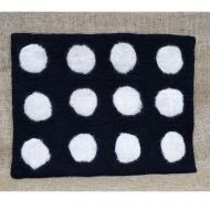 Handmade felt - spotted mat - rectangle - black/white