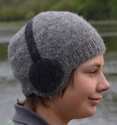 Hand knit - stereo hat - Grey/charcoal