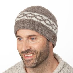 Pure Wool Hand knit - classic twist beanie - soft brown