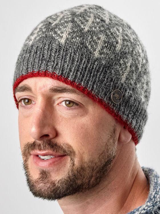 Spruce Beanie - Mid Grey and Red