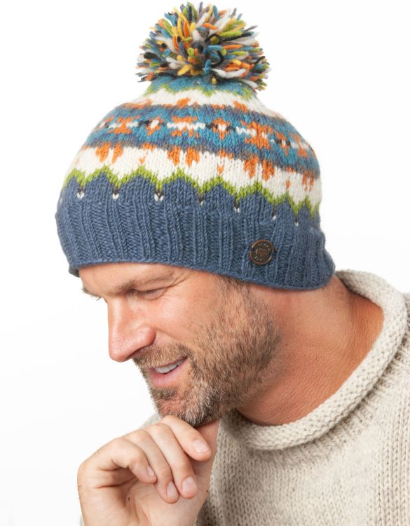 Pure Wool Hand knit - Norse Bobble Hat - Aqua