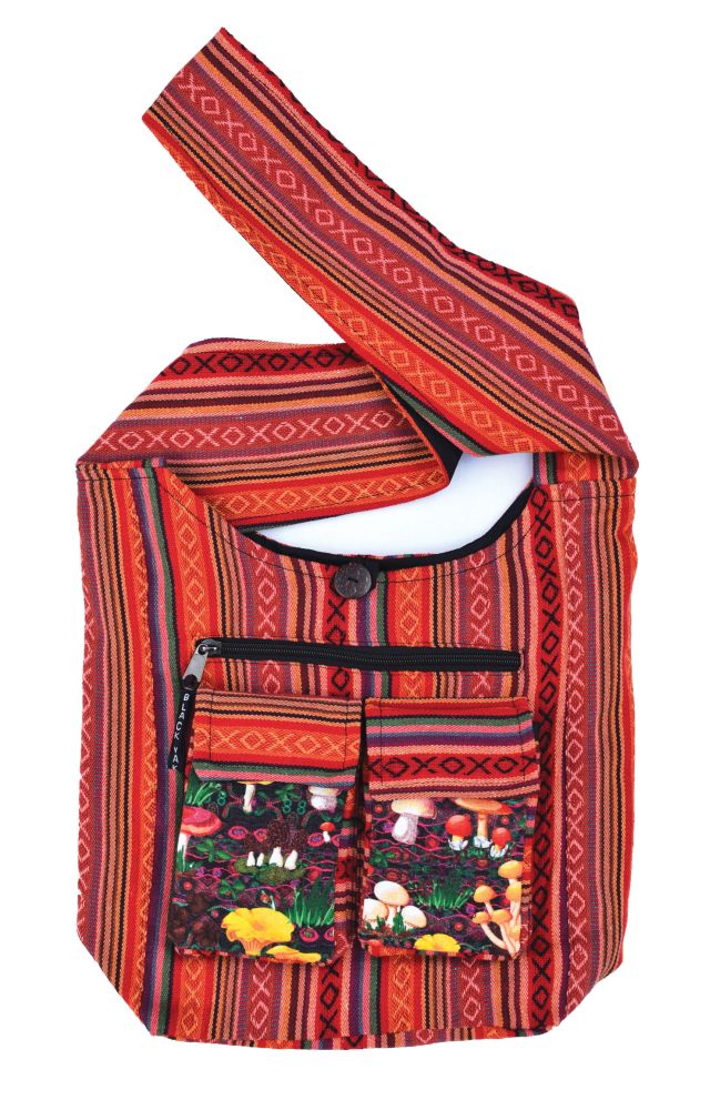 Large Gheri Mushroom Pocket Beach Bag Red Black Yak