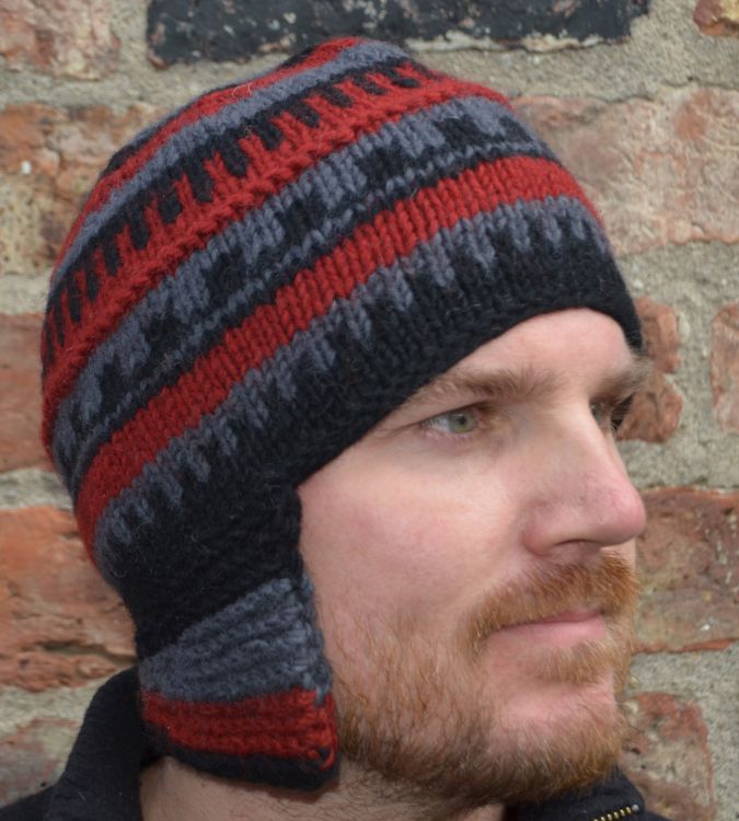 Half fleece lined - hand knit - helmet hat - Black/Grey/Rust | Black Yak
