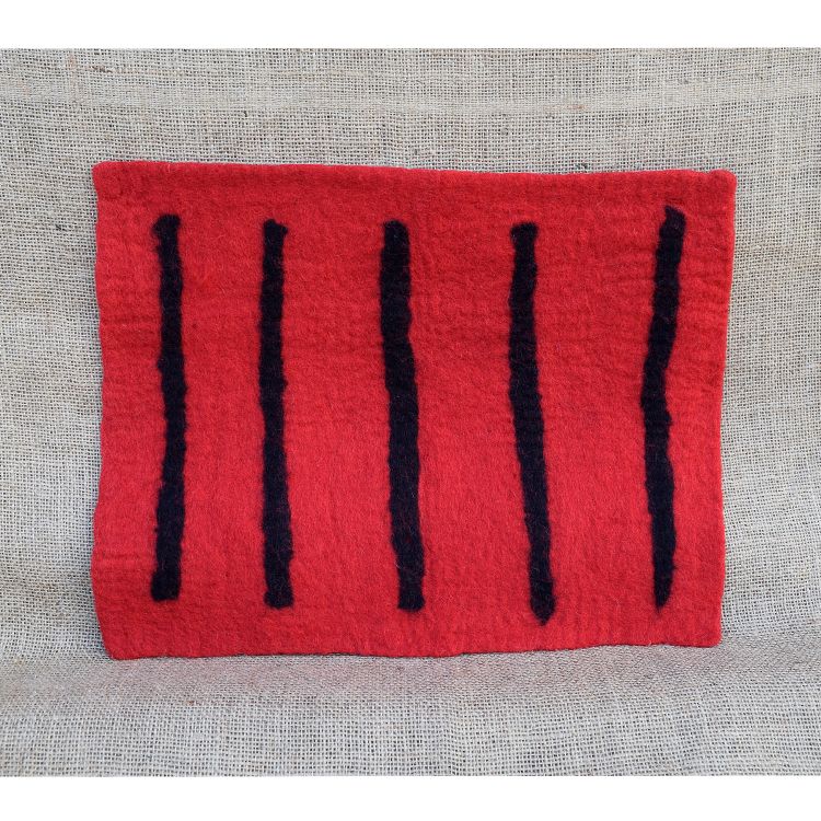 Handmade felt - striped mat - rectangle - red/black