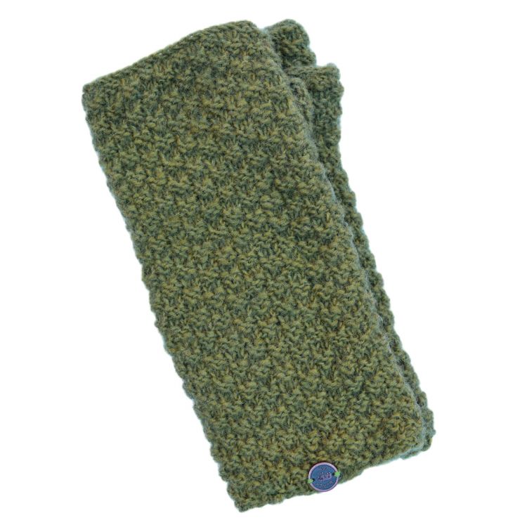 Hand knit - NAYA - moss stitch wristwarmer - green