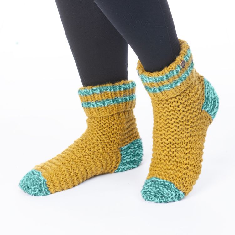 Handknit - Lounge socks - mustard